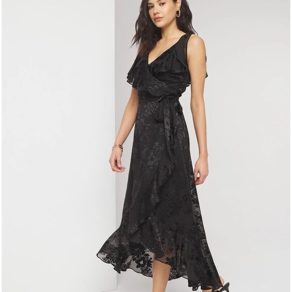 White House Black Market Dresses & Skirts - NWT White House Black Market Sleeveless Burnout Wrap Midi Dress Size 14